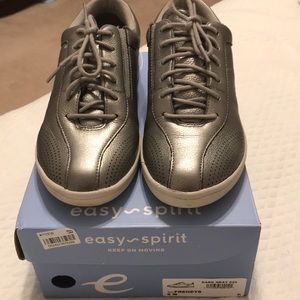 Easy spirit sneakers
